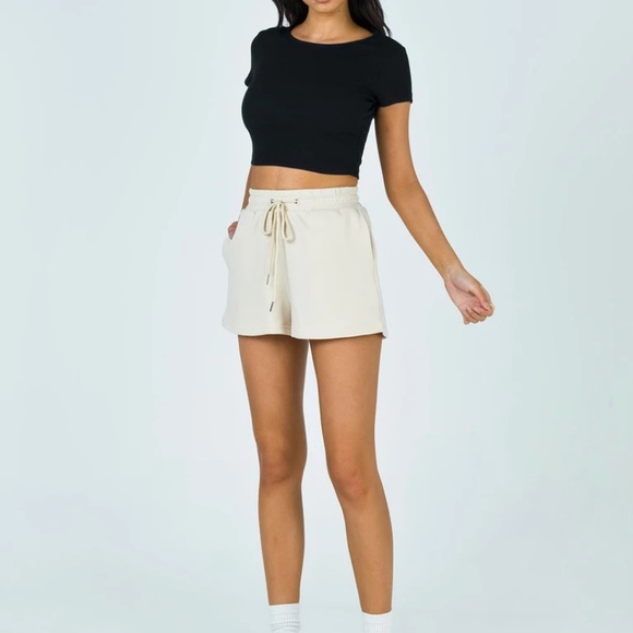 Princess Polly Darla Shorts - Picture 1 of 5